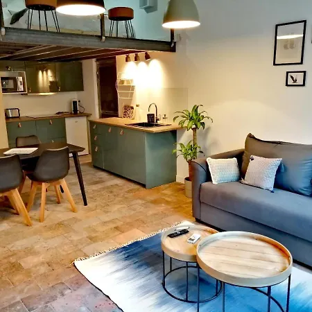 La Maison Grivolas Et Gasthuis 4*