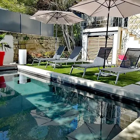 La Maison Grivolas Et 4* Avignon