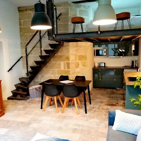 Guest house La Maison Grivolas Et Avignon