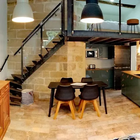 La Maison Grivolas Et 4* Avignon