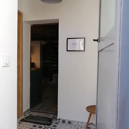 Guest house La Maison Grivolas Et Avignon