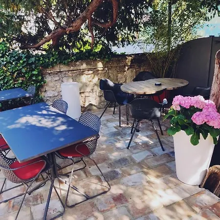 Guest house La Maison Grivolas Et
