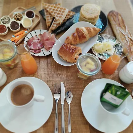 La Maison Grivolas Et Guest house 4*