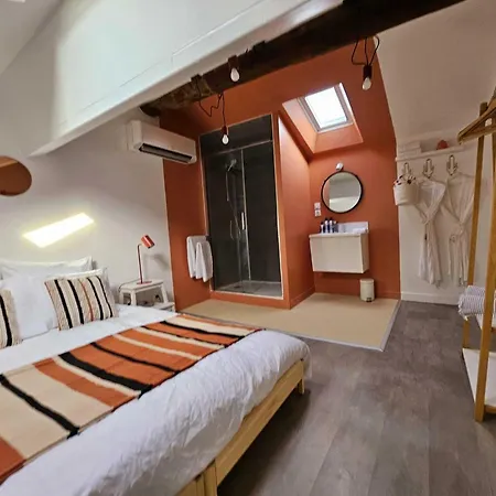 La Maison Grivolas Et Guest house