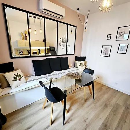 La Maison Grivolas Et 4* Avignon