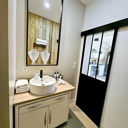 La Maison Grivolas Et Guest house 4*